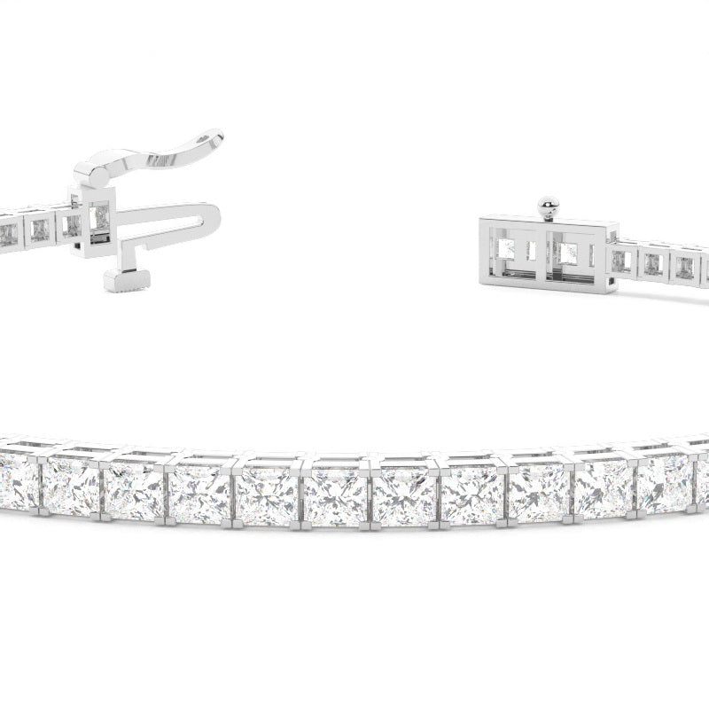 Tennis Bracelet with Prong Set of Diamonds