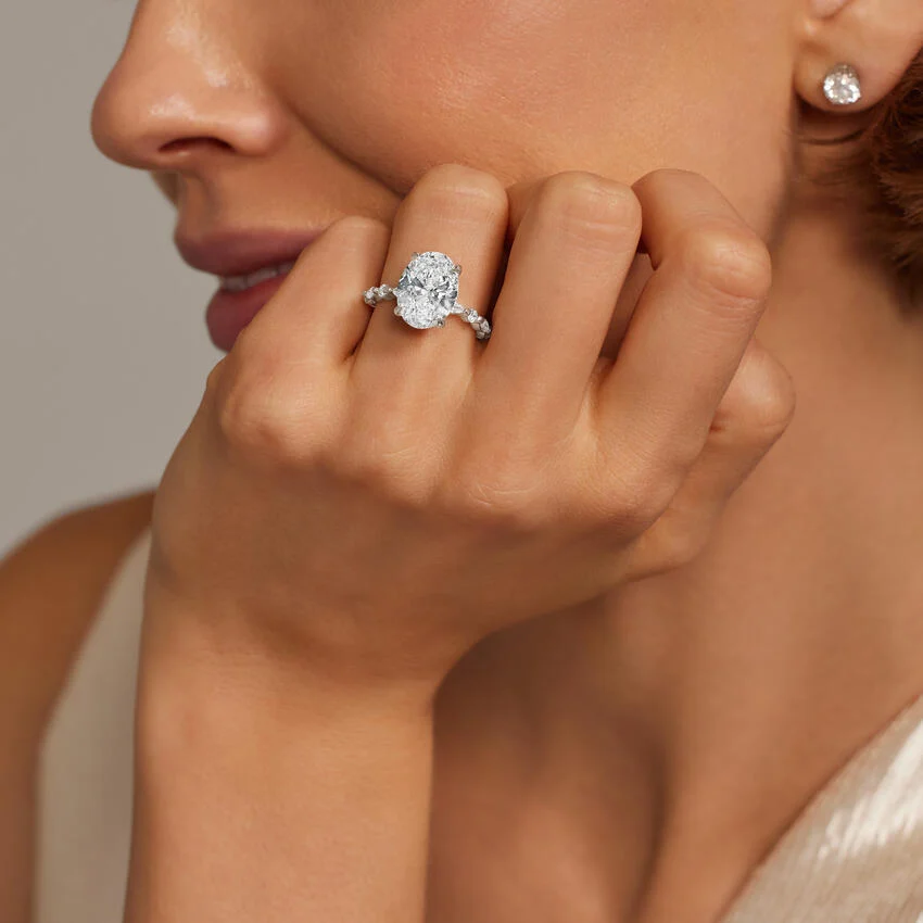 Versailles Half Coverage Diamond Ring