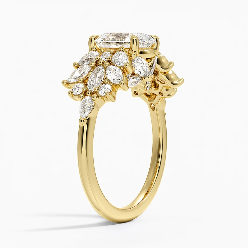 Grand Nadia Diamond Ring