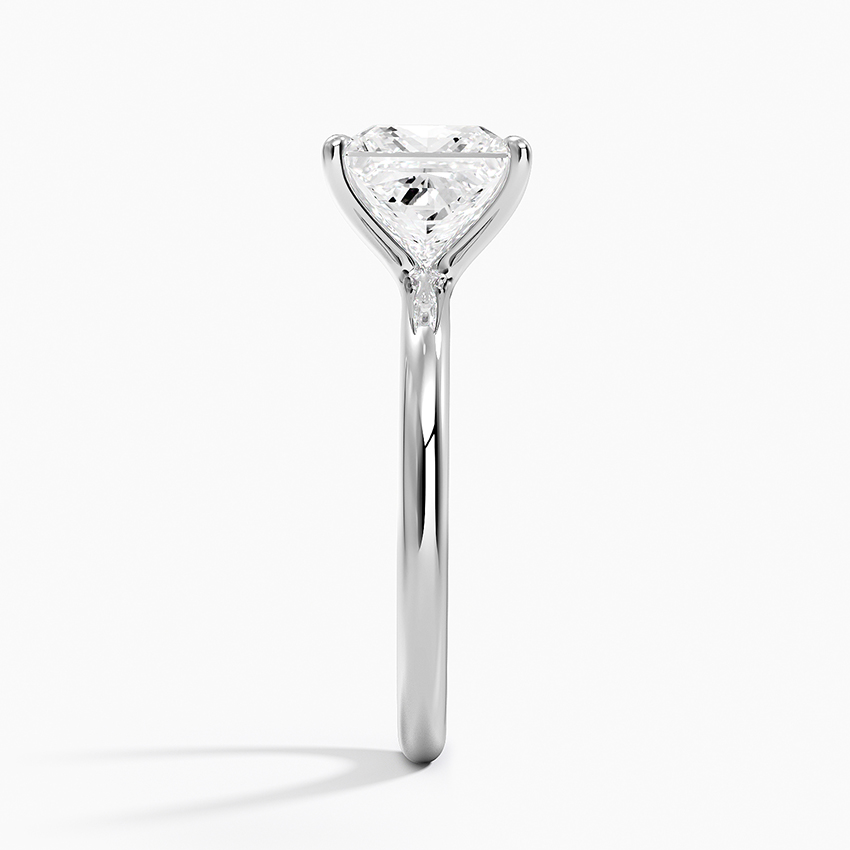 Manon Solitaire Ring