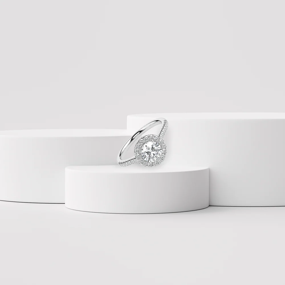 Queen Solitaire Diamond Ring