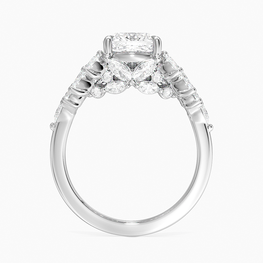 Grand Nadia Diamond Ring