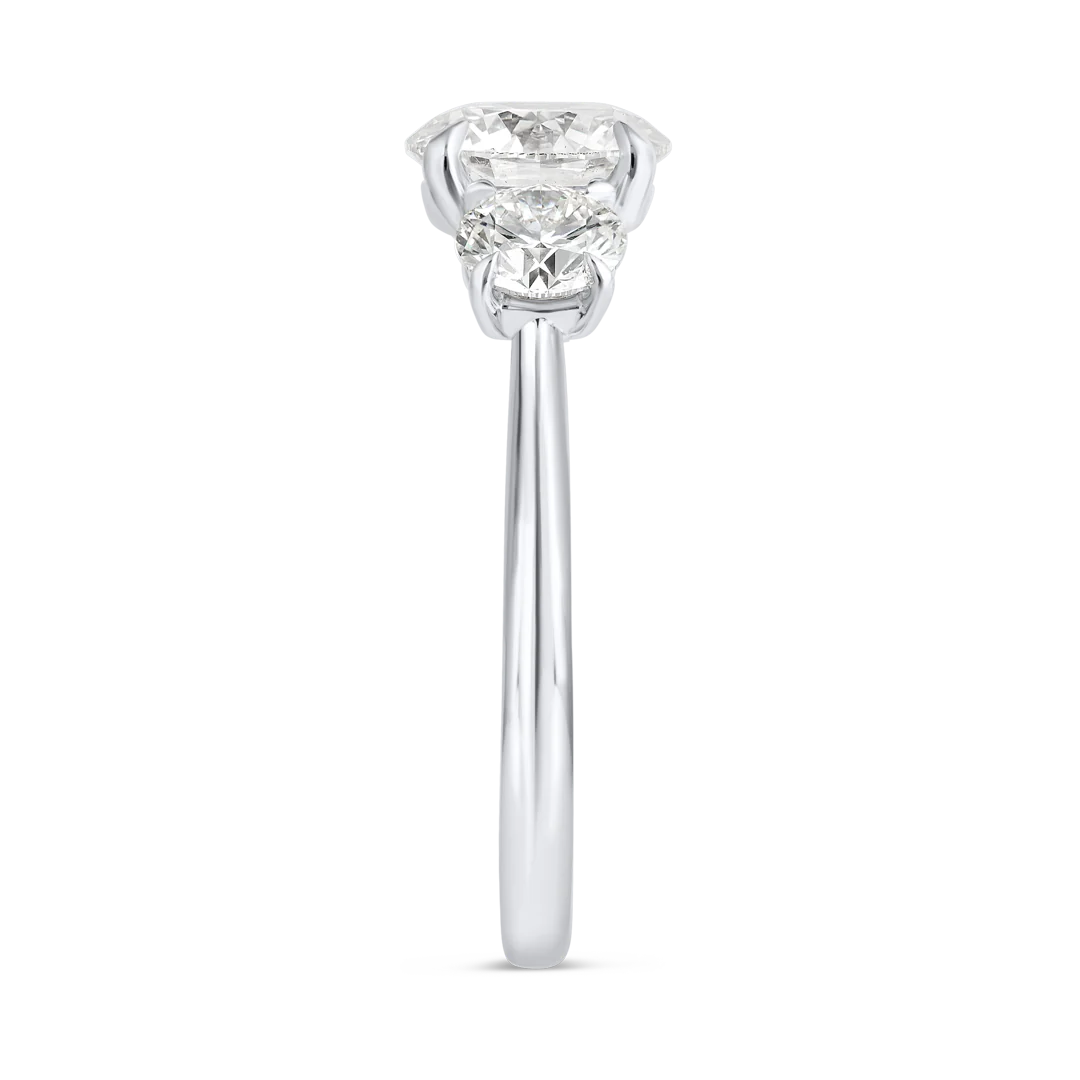 1.5 Carat Lab-grown Trilogy Engagement Ring - Round Diamond